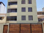 San Miguel. 3 dormitorios. 4to Piso. Edificio. Cruce...