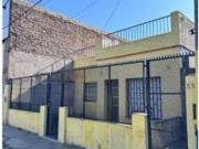 San Nicolas y Dean Funes. Casa 2 Dormitorios + otra de...