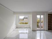 San Sebastián Piso con balcón y vistas en el Boulevard...