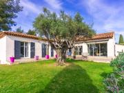 SANARY VILLA DE 220 M2 AU CALME ABSOLU