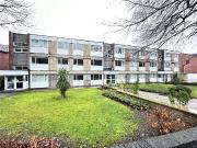 Sandhill Court, Leeds LS17, 2 bed flat to rent, £825 pcm...