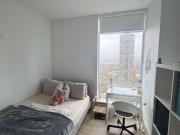 Sandra Has an Apartment