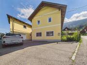 Saniert und mit viel Platz für Familien & Generationen 2...