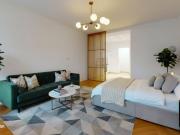 Sanierte 1 Zimmer Stilaltbauwohnung | PARKAUSRICHTUNG |...