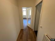 Sanierte 1 Zimmer Wohnung mit neuer Einbauküche in...