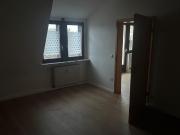 Sanierte 2,5 Zimmer Dachgeschosswohnung mit neuer Küche