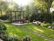 Sanierte 2,5 Zimmer Wohnung mit eigenem Garten in...