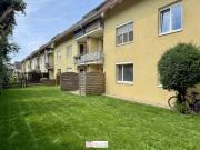 Sanierte 2 Zimmer Gartenwohnung mit Terrasse, Garten und...