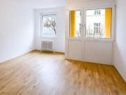 Sanierte 2 Zimmer Neubauwohnung mit Südbalkon nahe Alte...