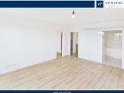 Sanierte 2 Zimmer Wohnung mit Balkon und Blick ins Grüne