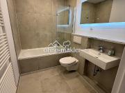 Sanierte 2 Zimmer Wohnung mit großem Hobbyraum &...