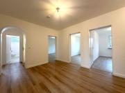 Sanierte 3,5 Zimmer Wohnung mit Balkon & Einbauküche in...
