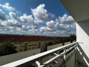 Sanierte 3 Raum Wohnung mit Balkon zum Sondermietpreis!