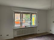 sanierte 3 Zimmer Wohnung mit Balkon im Erdgeschoß
