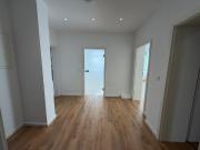 Sanierte 3 Zimmer Wohnung mit Einbauküche und Aufzug im...