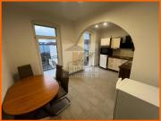 Sanierte 4 Raum Wohnung mit Balkon und Einbauküche! Sanierte 4 Raum Wohnung mit Balkon und Einbauküche!