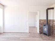 Sanierte 4 Zimmer Wohnung im Haus mit einem großen Garten