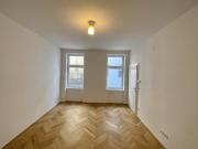 Sanierte Altbauwohnung in ruhiger Innenhoflage –...