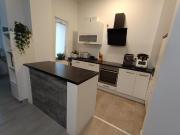 Sanierte Altbauwohnung mit Gartenanteil, großer...