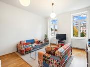 Sanierte Altbauwohnung mit Lift, Parkblick und guter...