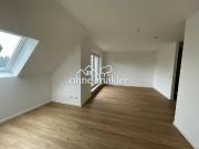 sanierte Dachgeschosswohnung in ruhiger Lage