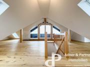 SANIERTE MAISONETTE MIT LICHTDURCHFLUTETER GALERIE UND...