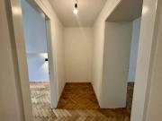 Sanierte Mietwohnung mit moderner Küche in TOP Lage. !