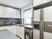 Möblierte Wohnung mit Balkon und Parkplatz in Hamburg...