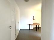 Sanierte, sehr helle 2 Zimmer Wohnung mit neuer...