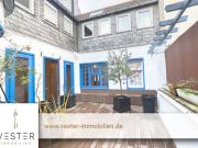 Sanierte Wohnung mit Parkett, EBK und großer...