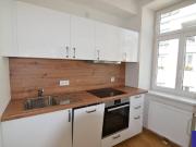 Sanierter 69m² Altbau mit 3 Zimmern und Einbauküche im...