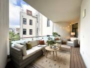 Sanierter Altbautraum mit großzügiger hofseitiger Loggia...