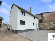Saniertes Ein bis Zweifamilienhaus in Monzingen direkt...