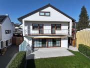 Saniertes und top gepflegtes Einfamilienhaus auf ca. 706...