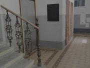 Sanierungbedürftige 2 Zimmer Altbauwohnung 2 Liftstock