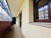 Sanierungsbedürftig light Frühstückssonne auf der Loggia...