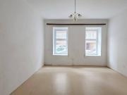 550m zur U1 Sanierungsbedürftige 1 Zimmerwohnung für Starter