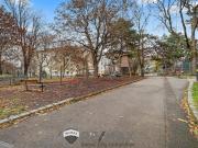 2 Zimmer Wohnung mit hervorragendem Potenzial – Arthaber...