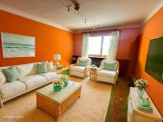 Sanierungsbedürftige 3 Zimmer Wohnung im aufstrebenden... Sanierungsbedürftige 3 Zimmer Wohnung im aufstrebenden...