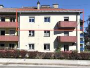 Sanierungsbedürftige 3 Zimmer Wohnung in zentraler Lage...