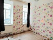 Sanierungsbedürftige 4 Zimmer Altbauwohnung mit...