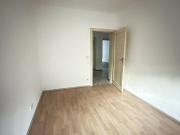 Sanierungsbedürftige 4 Zimmer Wohnung mit Potential