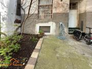 sanierungsbedürftige ALTBAU Wohnung mit TERRASSE im EG