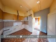Sanierungsbedürftiger, charmanter Stilaltbau 50 m² im 2....