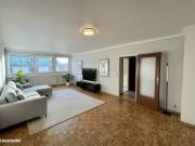 Sanierungsbedürftiger Familienhit in begehrter Lage beim...