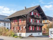 Sanierungsbedürftiges Chalet mit Potenzial