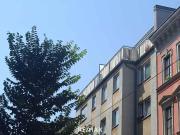 Sanierungsbedürftiges Dachgeschoss im 18. – eine seltene...