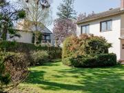 Sanierungsbedürftiges Einfamilienhaus mit herrlichem...