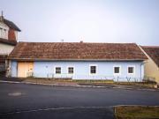 Sanierungsbedürftiges Einfamilienhaus zentral gelegen!...