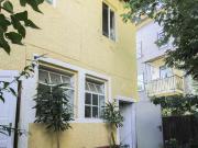 Sanierungsbedürftiges Innenhof MFH mit 2 Wohneinheiten,...